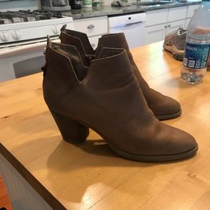 Steve Madden ankle boots